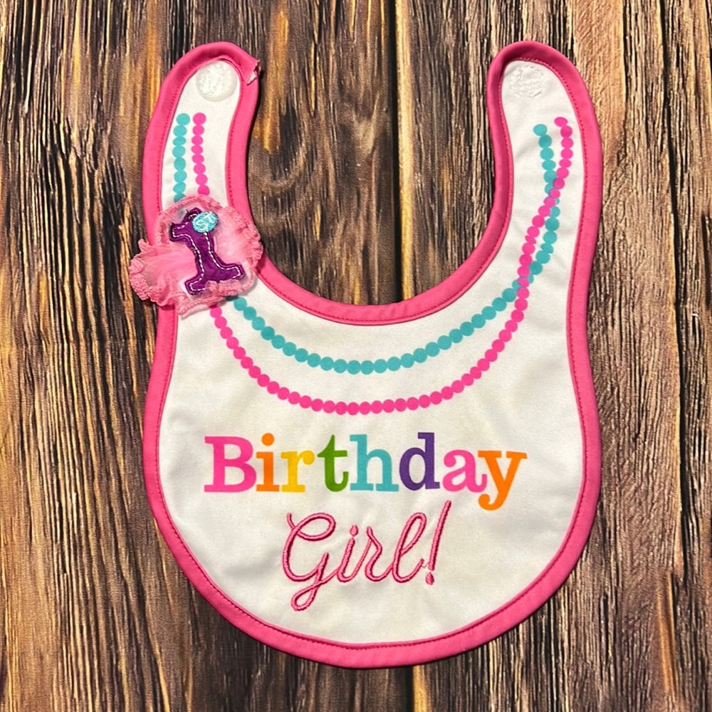 1st Birthday Girl Bib 🎂🎉🎉🥳